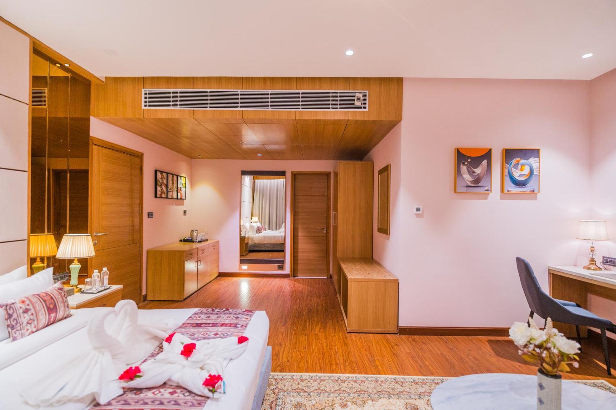The Maple Hotel 보팔 외부 사진